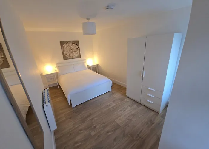 2 Bed With Harbour Views 2 Apartamento